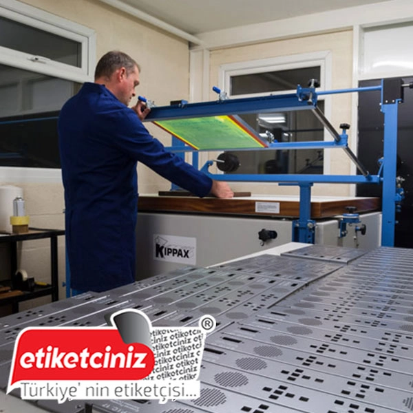 Serigrafi Etiket